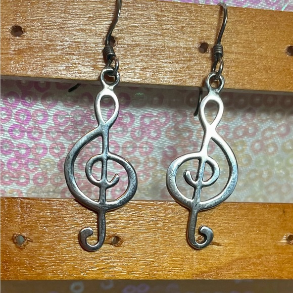 Sterling Silver (925) Treble Cleft Dangle Earrings - Picture 2 of 3